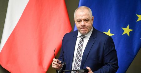 Koronawirus. Wicepremier Sasin zachwala spółki skarbu państwa