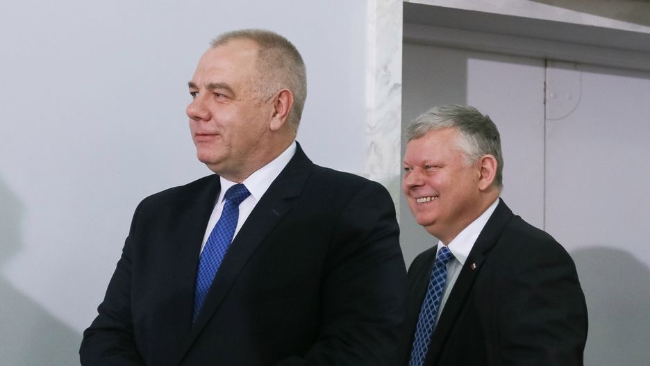 Jacek Sasin i Marek Suski na konferencji ws. pomników smoleńskich 