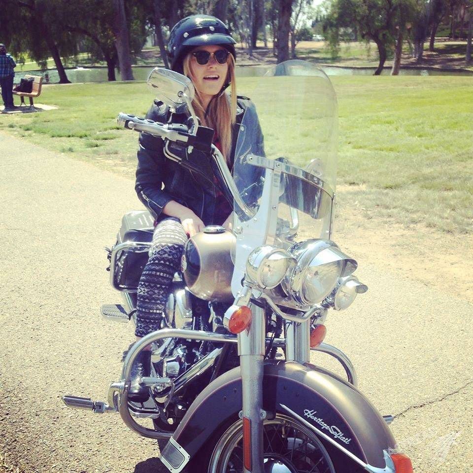 Magdalena Lamparka z Harleyu w Los Angeles