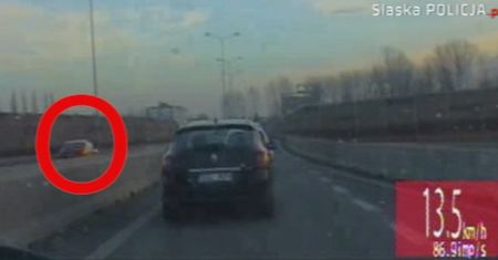 Musiały zawrócić, więc pojechały pod prąd. Dwa przypadki z autostrady A1