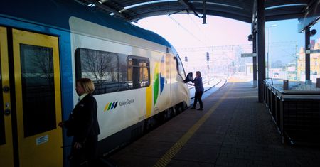 Groźne znalezisko przy dworcu w Mikołowie. Wezwano saperów