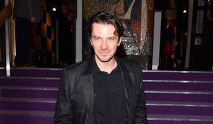 Jego żona to prawdziwa piękność. Zobaczcie te zdjęcia!