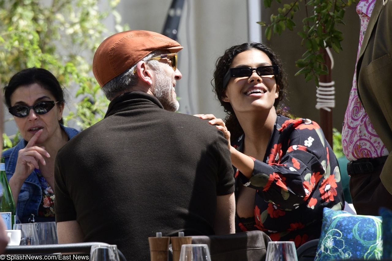 Były mąż Monici Bellucci z młodszą o 30 lat żoną. Zabrał ją do Cannes
