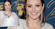 Ciężarna Ewa Farna czule gładzi wielki brzuszek na imprezie. W białej, zwiewnej sukni wyglądała jak Królowa Śniegu