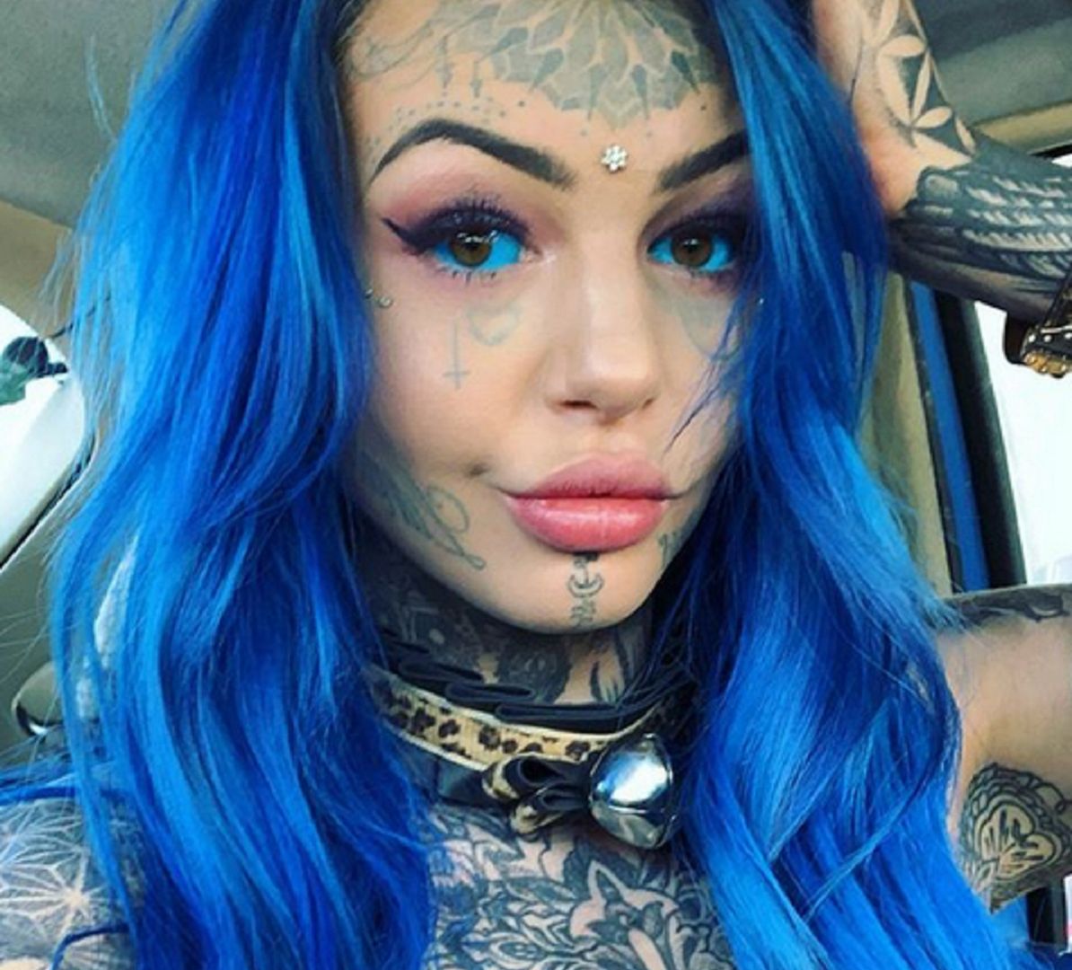 Zrobiła sobie tatuaż gałek ocznych. Nieprzewidziany skutek zabiegu