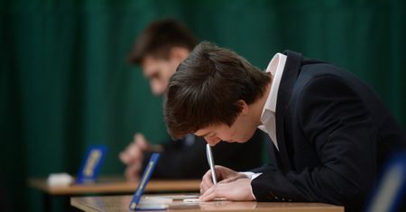 Matura 2019 z matematyki  – arkusze CKE. Jakie zadania pojawiły się na tegorocznym egzaminie z matematyki?