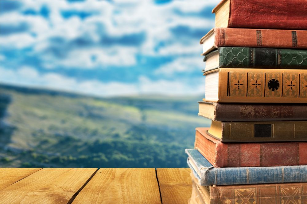 Uzupełnisz poprawnie tytuły znanych książek? Sprawdź się