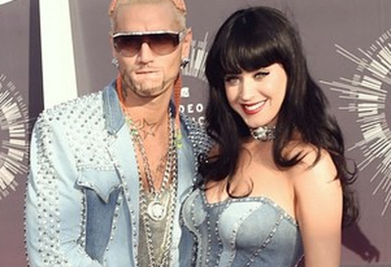 Katy Perry strojem oddała hołd Britney Spears i Justinowi Timberlake'owi