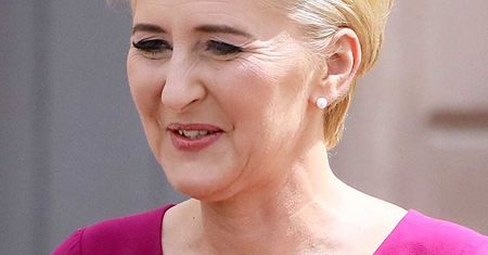 Co Agata Duda ma na głowie?! O stylizacji Pierwszej Damy na spotkaniu z japońską parą książęcą będą mówić latami!