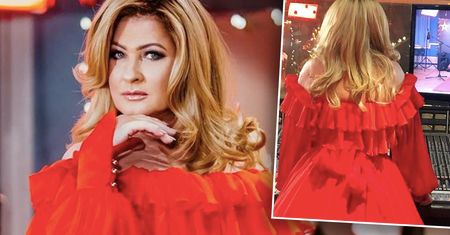 Beata Kozidrak jak milion dolarów w świątecznej stylizacji. Ona naprawdę ma 60 lat? Wygląda obłędnie