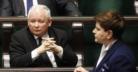 Polsce grozi 2,5 mld kary, a PiS może przegrać wybory. Ujawniamy dokument