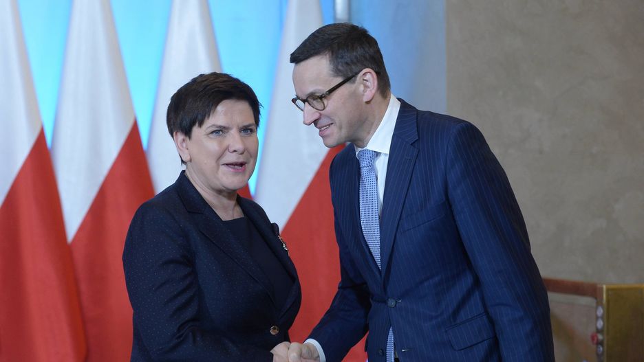 Beata Szydło była hojna dla Mateusza Morawieckiego