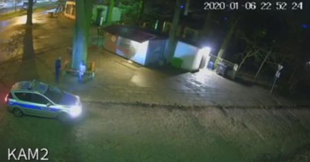 Nowe Czarnowo. Brutalny atak policjantów na pijanego 27-latka