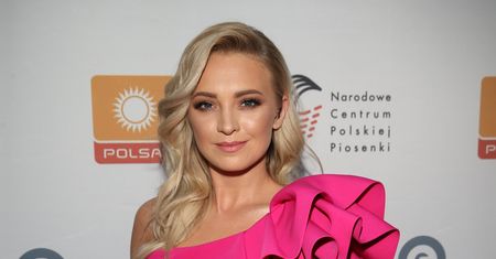 Barbara Kurdej-Szatan zachwyciła w różu na "Przebojach Opola"