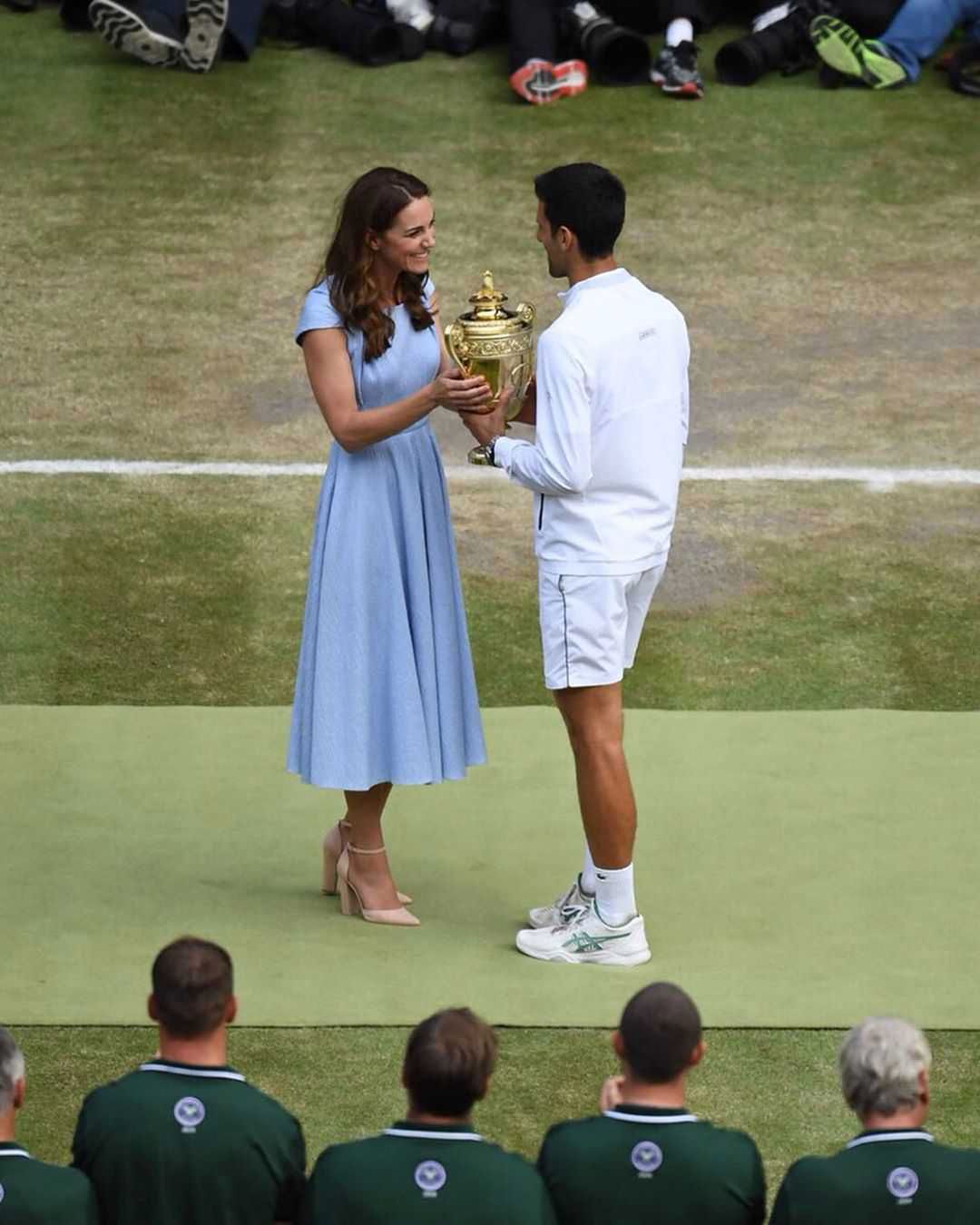 Księżna Kate w butach Aldo
