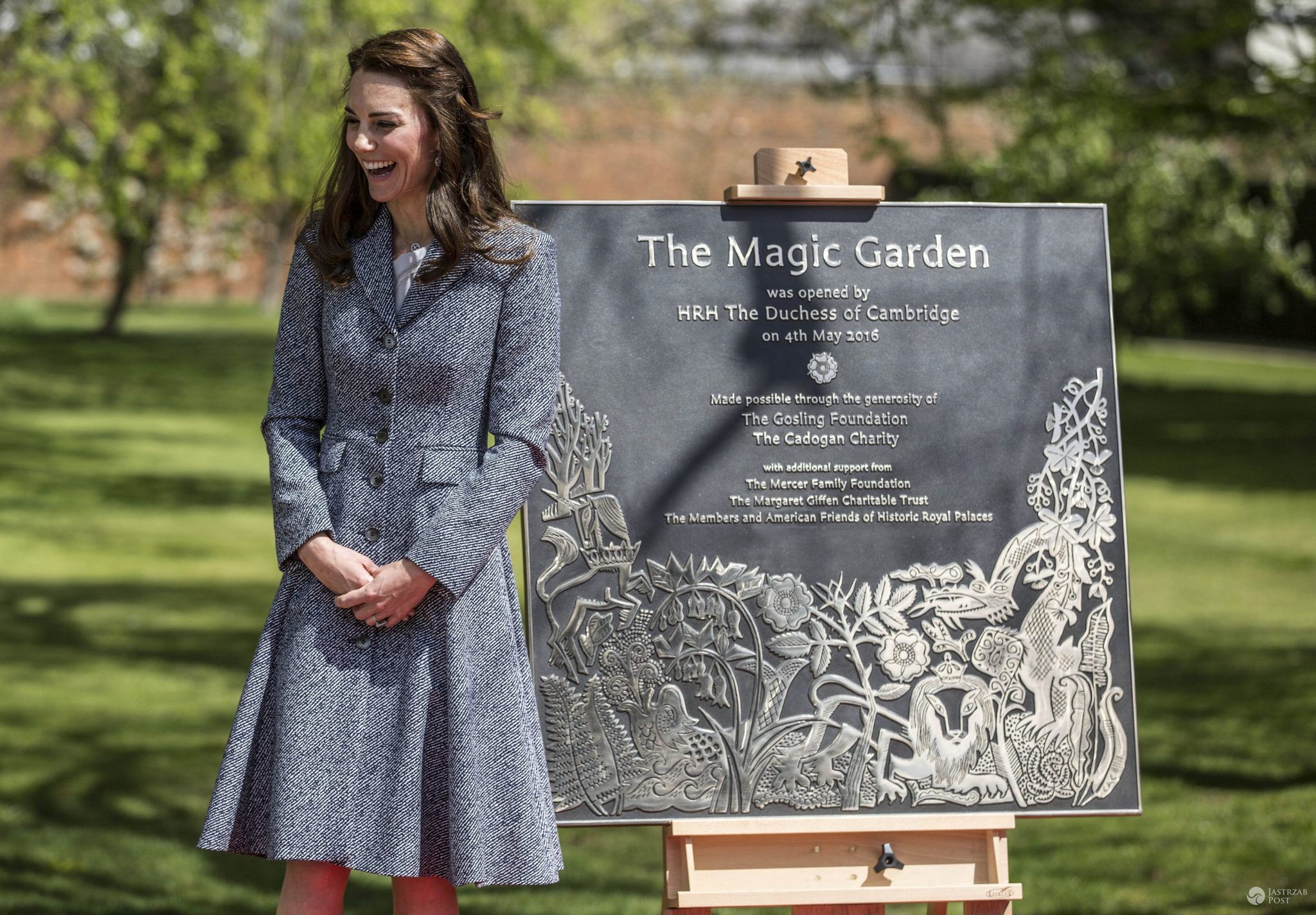 Księżna Kate na otwarciu "Magicznego ogrodu" przy pałacu Hampton Court (fot. ONS)