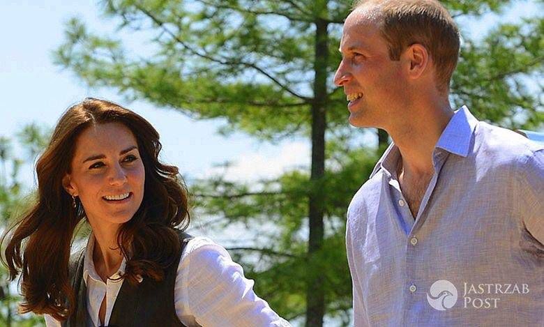 Księżna Kate i książę William odtworzyli legendarne zdjęcie