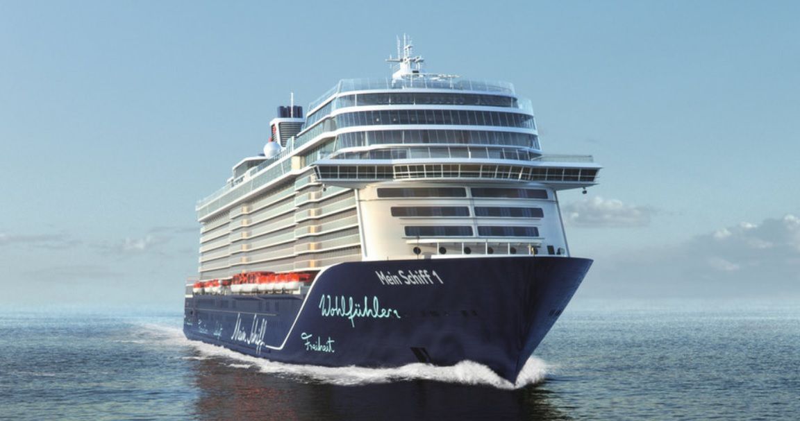 "Mein Schiff 1": gigant w porcie w Gdyni. Jeszcze zdążysz go zobaczyć