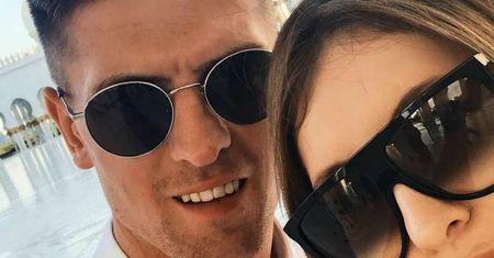 Dziewczyna Krzysztofa Piątka to prawdziwa piękność! Nowa 27-letnia wag to seksowna pani prawnik! Zrobi taką karierę jak Anna Lewandowska?