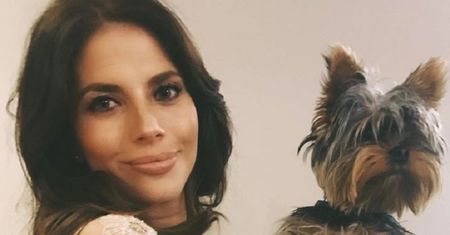 Weronika Rosati na spacerze  z córeczką. Fani są zauroczeni