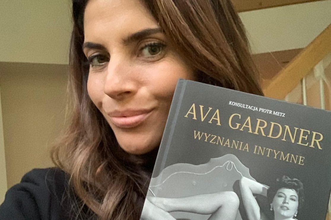 "Ava mówiła o przetrwaniu i pasji do życia". Weronika Rosati dołączyła do akcji #GdybyNieKsiążka