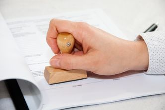 Koniec pieczątek. Rząd znosi obowiązek