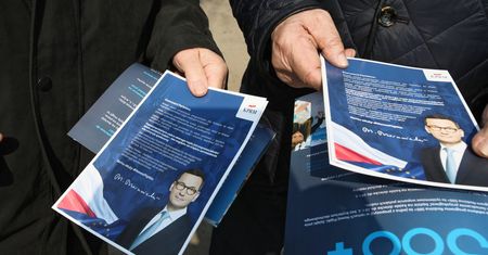 Piątka Kaczyńskiego. MFW prognozuje przekroczenie progu alarmowego deficytu