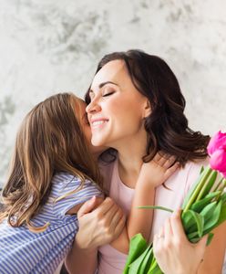Życzenia na Dzień Matki – 26 maja 2019. Poważne, zabawne oraz rymowane życzenia dla mam z okazji ich święta