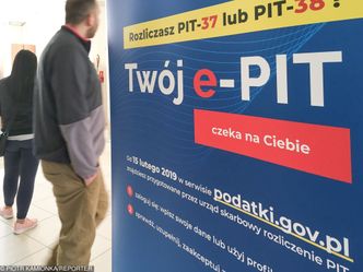 PIT 2019. Ostatni moment na skorzystanie z ulg podatkowych. Oddałeś krew, wsparłeś renowację ołtarza? Odlicz od podatku