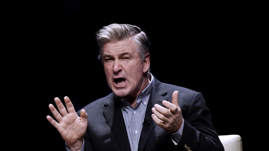 Alec Baldwin będzie ojcem Batmana w filmie „Joker”!