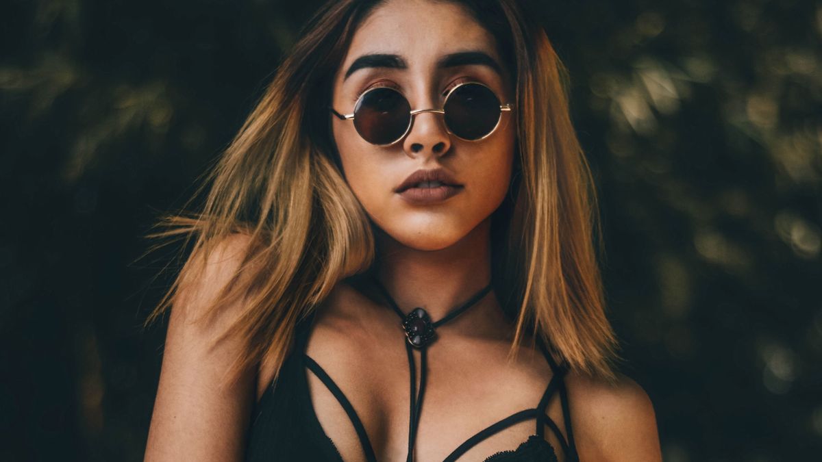 Pomysłowe strapsy i przedłużacze dodaje kobiecości nie tylko latem