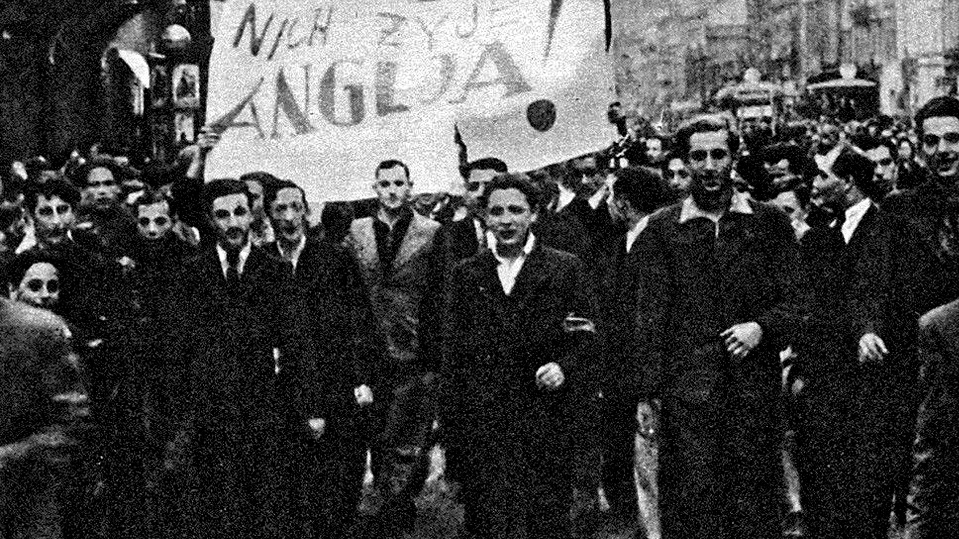 Kiedy po dwóch dniach wahań Francja i Wielka Brytania wypowiedziały Niemcom wojnę, Polacy zareagowali entuzjastycznie.