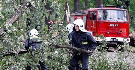 Nadchodzą wichury. Ostrzeżenie IMGW na północy Polski