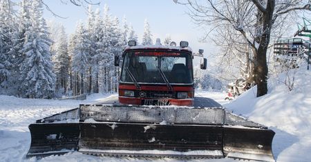 Polsko-słowacka wojna na stokach Szczyrku. Kierowcy ratraków chcą bić narciarzy