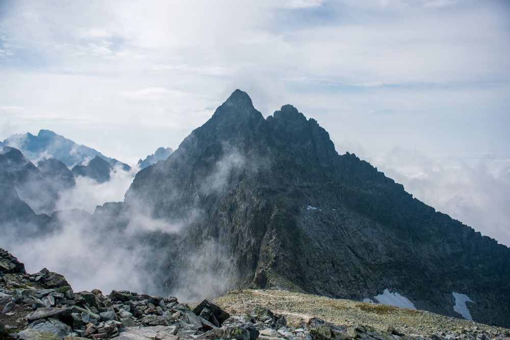 Najwyższy szczyt w Polsce. "To już drugi Giewont"