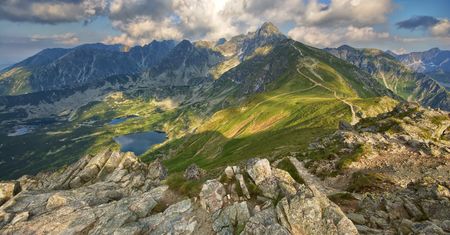 Lato odchodzi na dobre? W Tatrach spadł już pierwszy śnieg