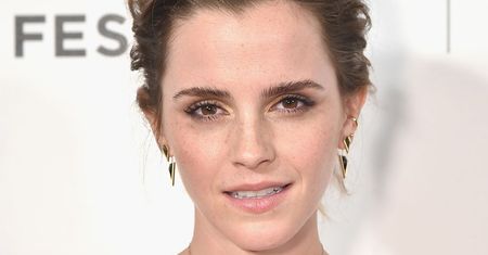 LOOK OF THE DAY: Emma Watson odsłania ramiona