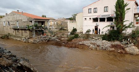 Francja: rekordowe powodzie na południu. 13 ofiar śmiertelnych
