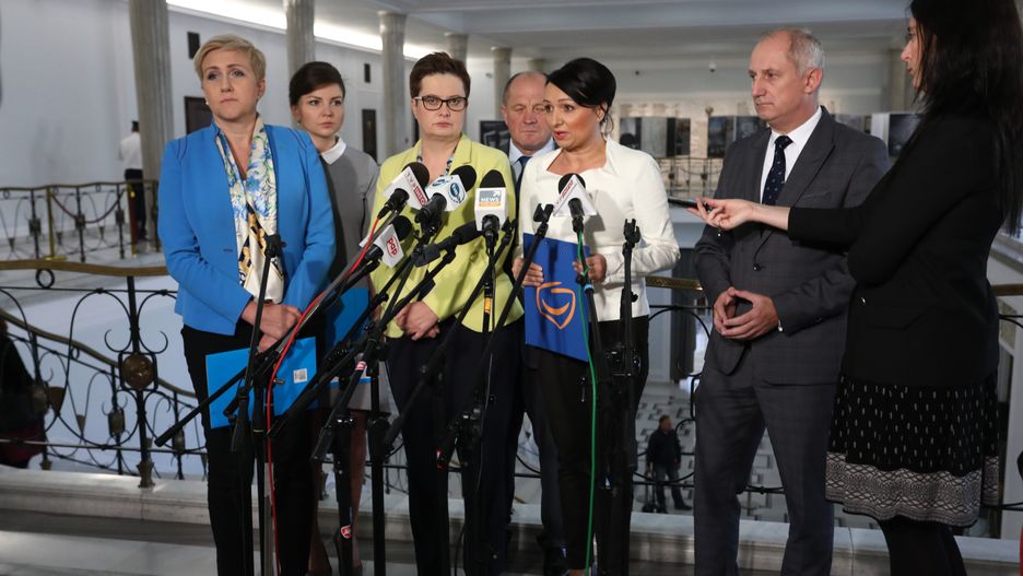 Sprawa posłów PO ma zostać rozwiązana w czwartek