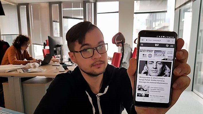 Czarno-biały ekran smartfonu ma więcej sensu, niż może się wydawać.