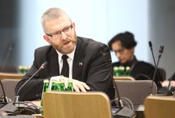 Oświadczenie majątkowe posłów. Grzegorz Braun pochwalił się książkami