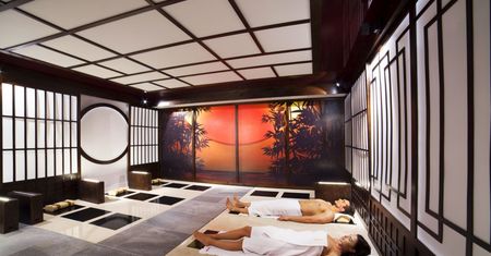Sauna Ganbanyoku – 60 minut i 1200 kalorii mniej! Poznaj efekty Ganbanyoku dla zdrowia