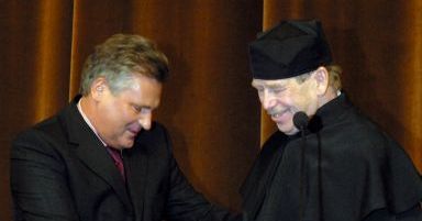 Havel doktorem honoris causa Uniwersytetu Warszawskiego