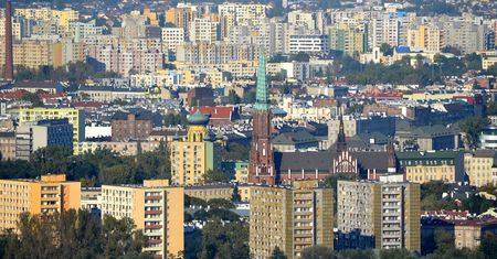 Bony na mieszkanie dla mniej zamożnych. Pomysł warszawskiego burmistrza ma przynieść oszczędności