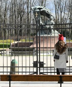 Koronawirus w Warszawie. Łazienki Królewskie zostały zamknięte