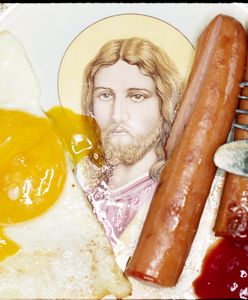 Jezus w jajkach. Obrazoburcza wystawa "¥€$U$” w Leica 6x7 Gallery