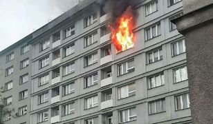 Warszawa. Pożar na Woli. Policja: zbieramy materiały, który przekażemy śledczym