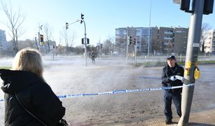 Warszawa. Awaria ciepłownicza na Sadybie. MPWiK: "Sieć wodociągowa jest nienaruszona, ale mamy inną awarię"