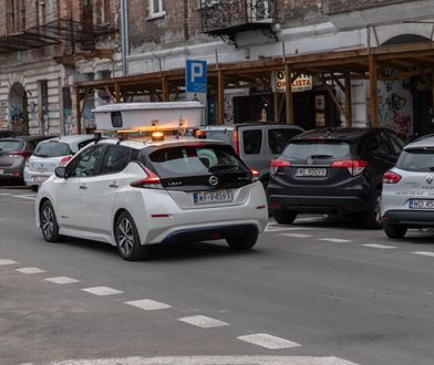 Warszawa. 600 mandatów pierwszego dnia e-kontroli. "Zarobek" miasta imponujący