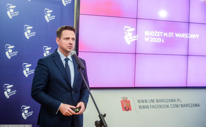 Rafał Trzaskowski opowiedział na konferencji prasowej, w jaki sposób ratusz będzie ograniczał wydatki